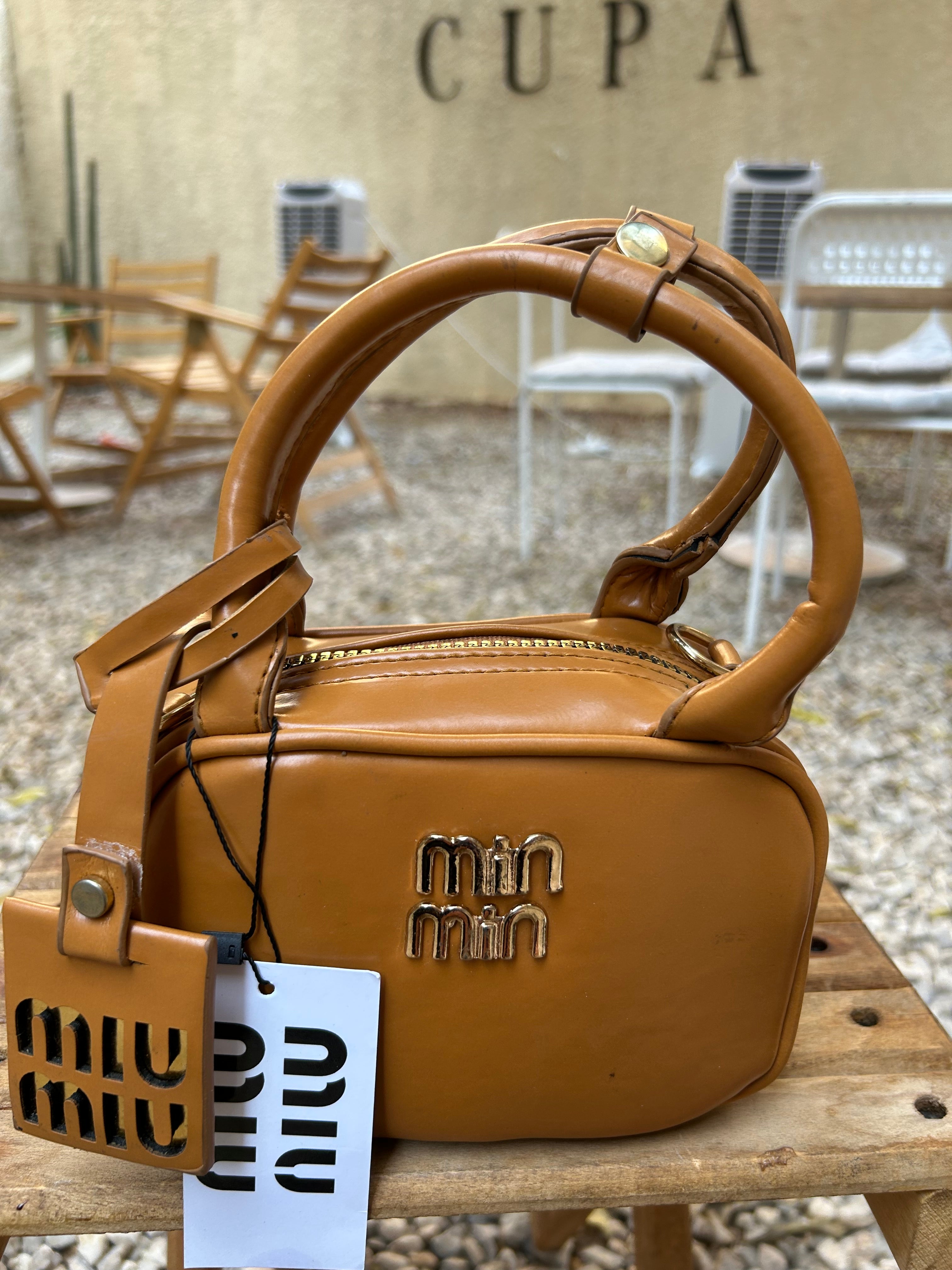 Miu Miu Mini Bag -Beige (Havan)